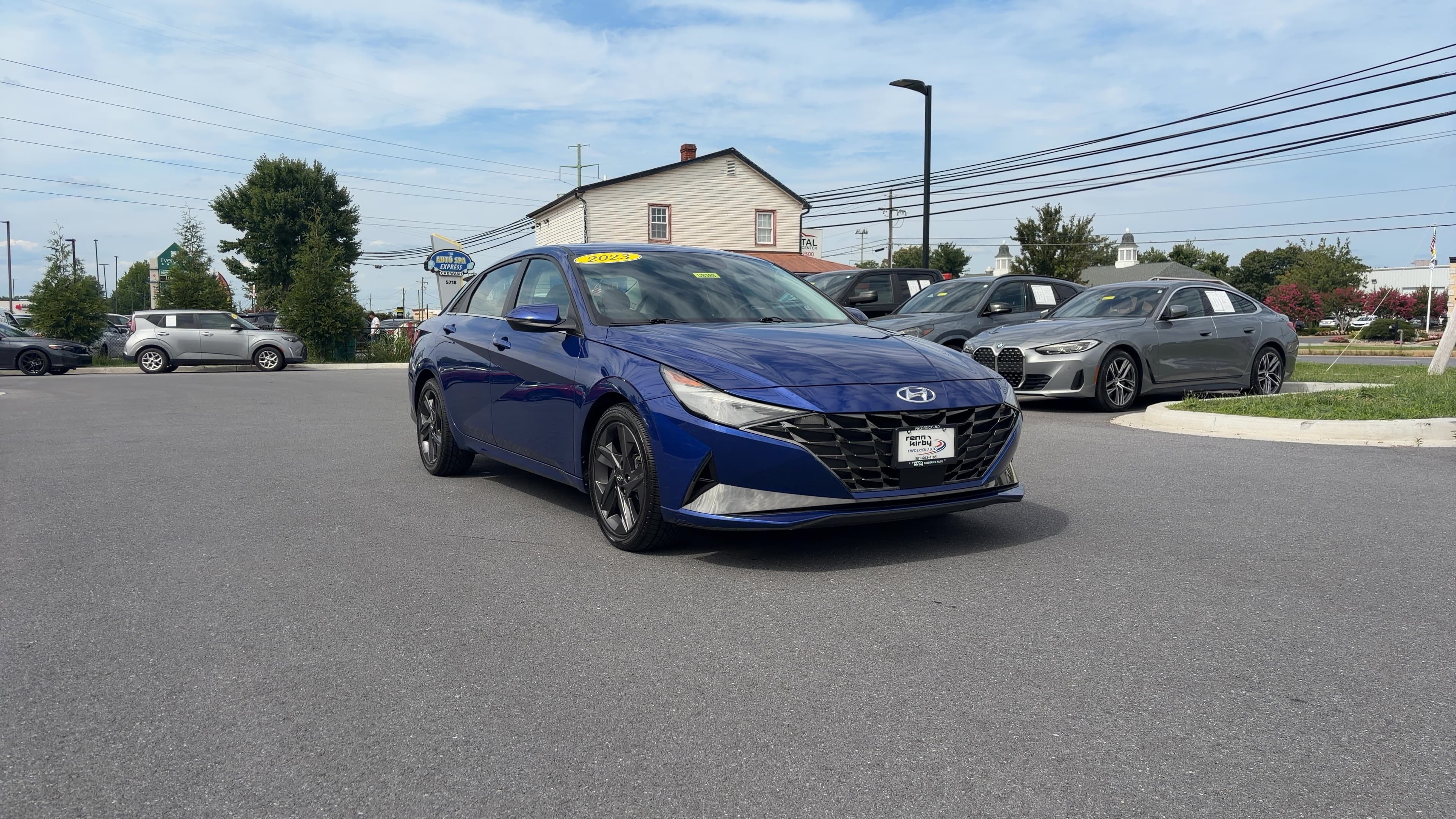 2023 HYUNDAI Elantra Limited
