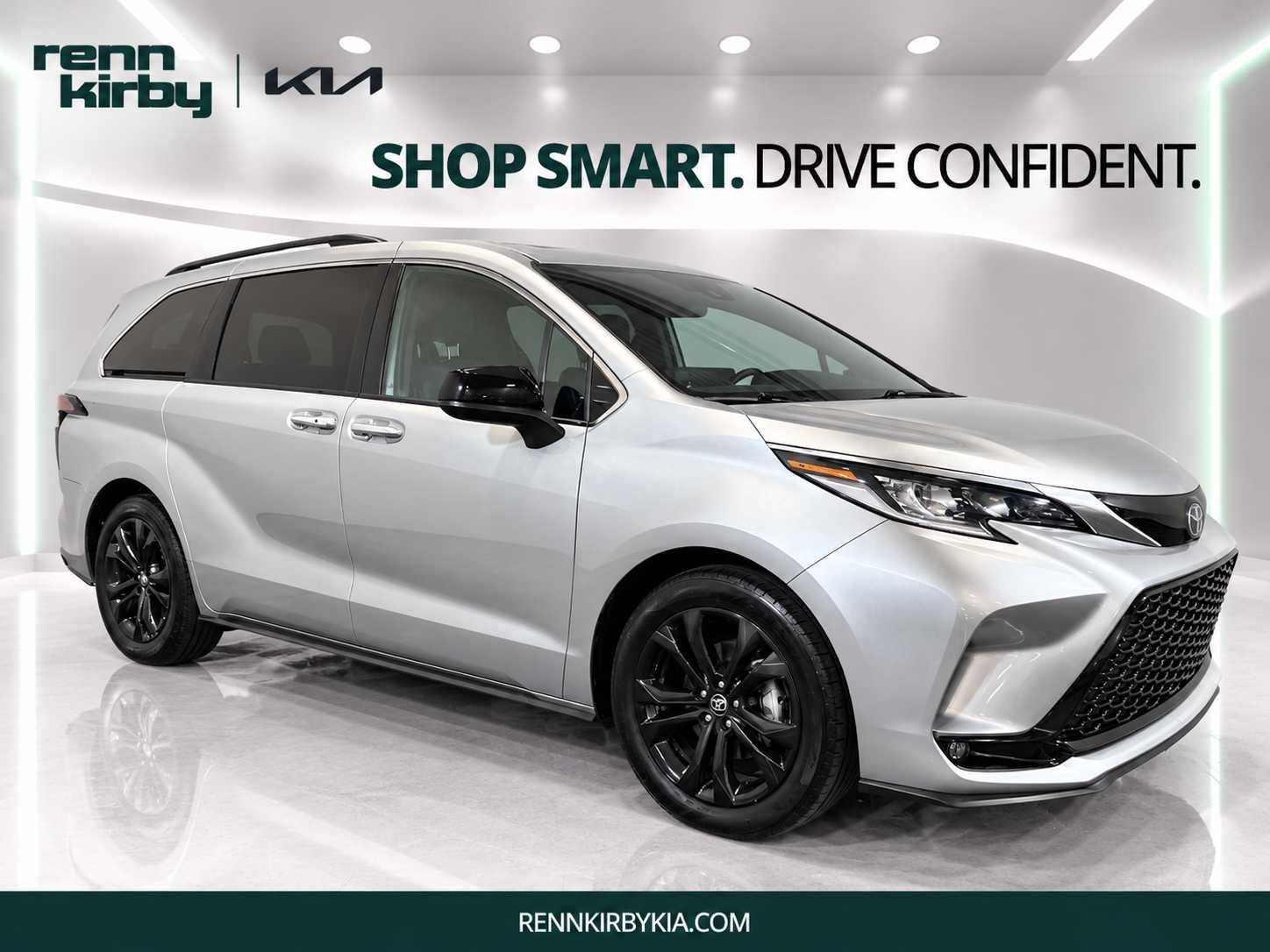 2022 Toyota Sienna XSE
