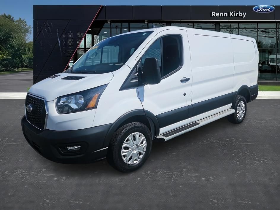 View vehicle photo 6