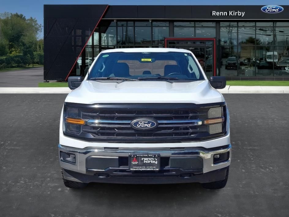 View vehicle photo 4