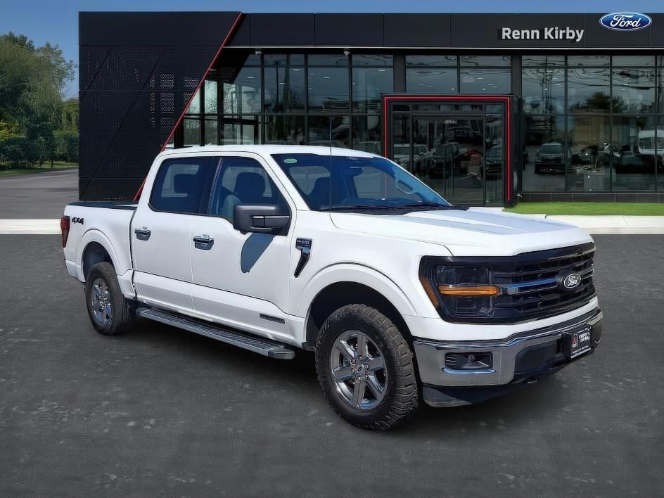View vehicle photo 2