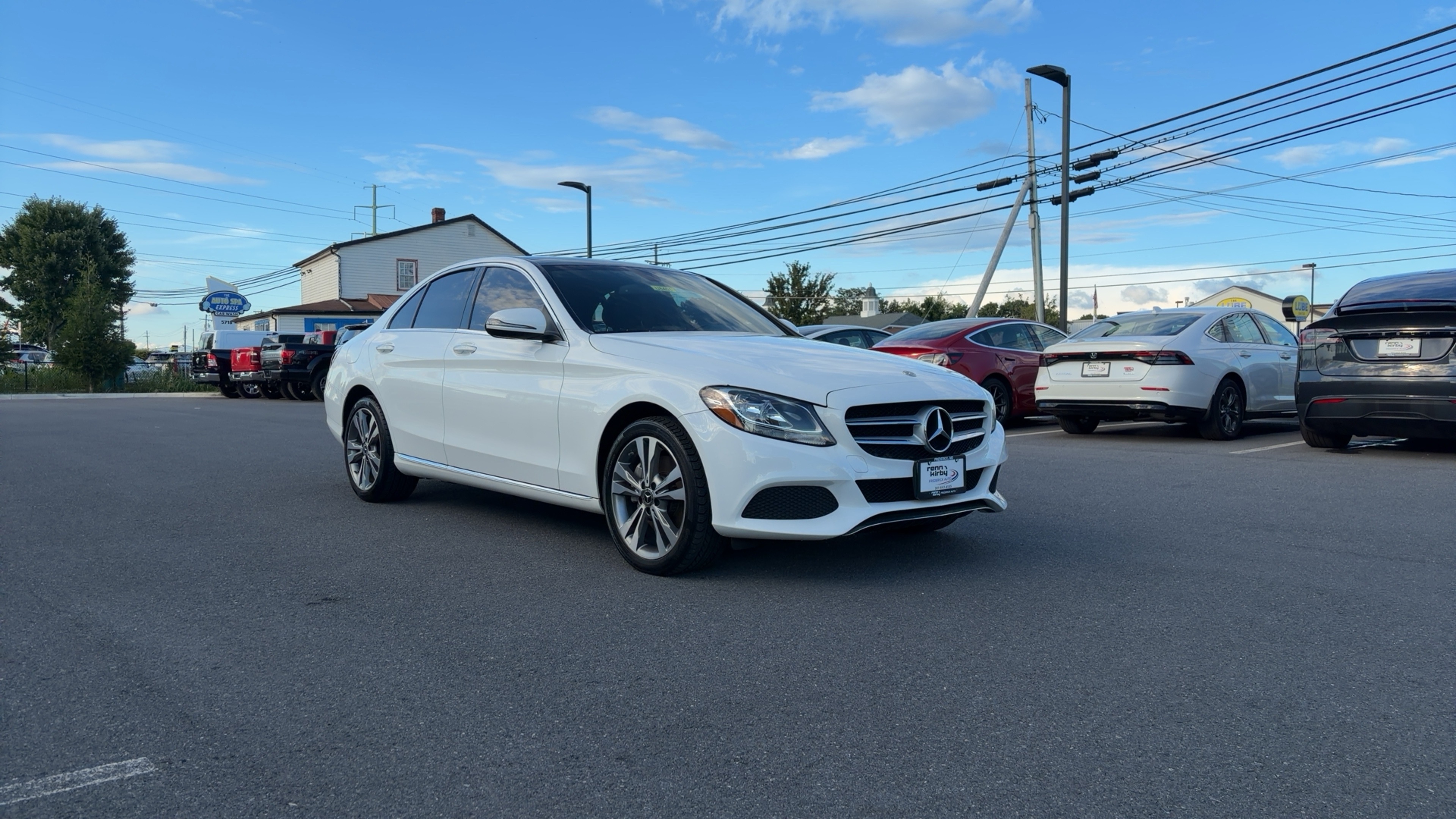 2018 MERCEDES-BENZ C-Class C300d-4M